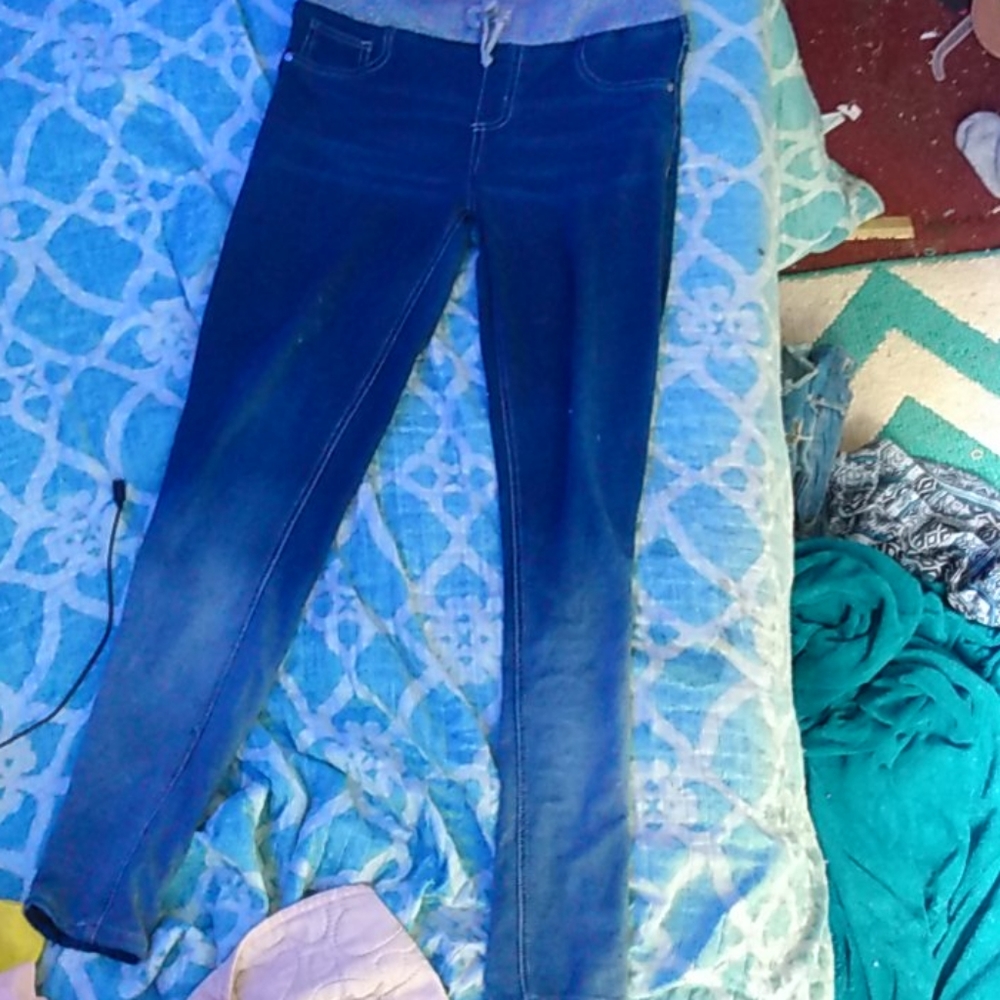 skinny jeans dark washed faded into light